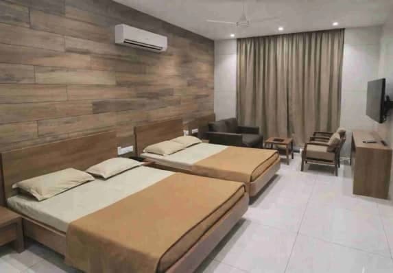 Suite Room